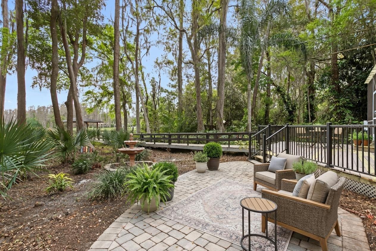 CRENSHAW LAKES - Residential