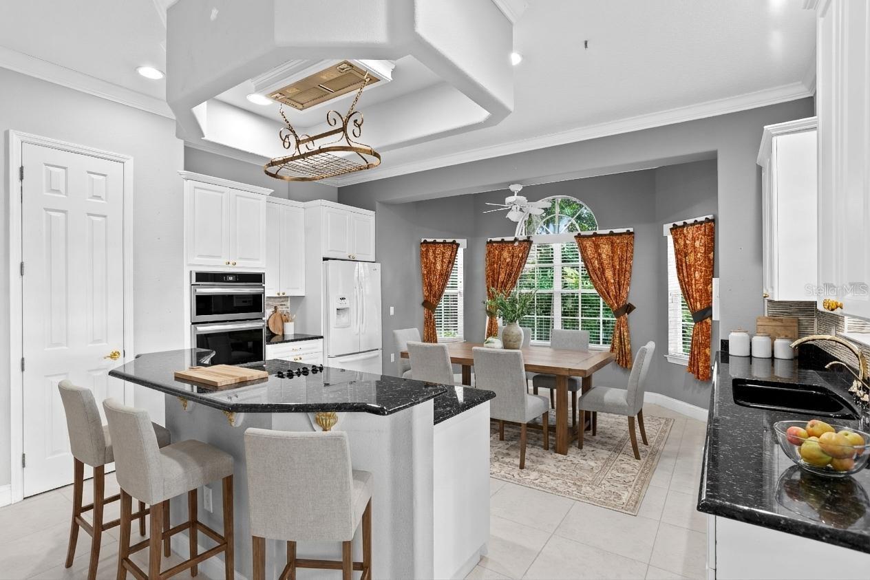 CRENSHAW LAKES - Residential