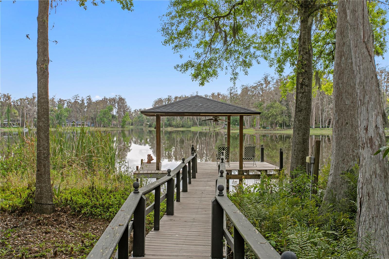 CRENSHAW LAKES - Residential