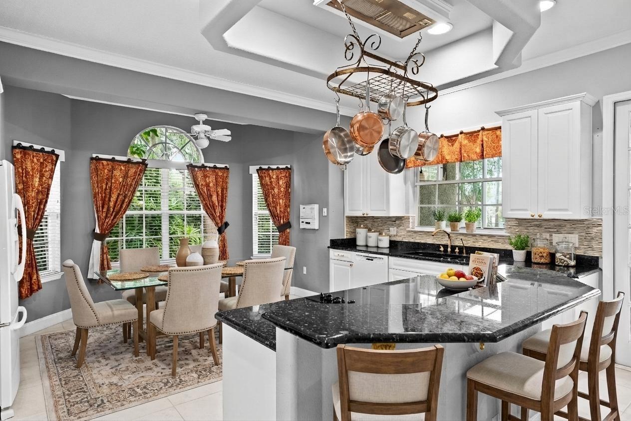 CRENSHAW LAKES - Residential