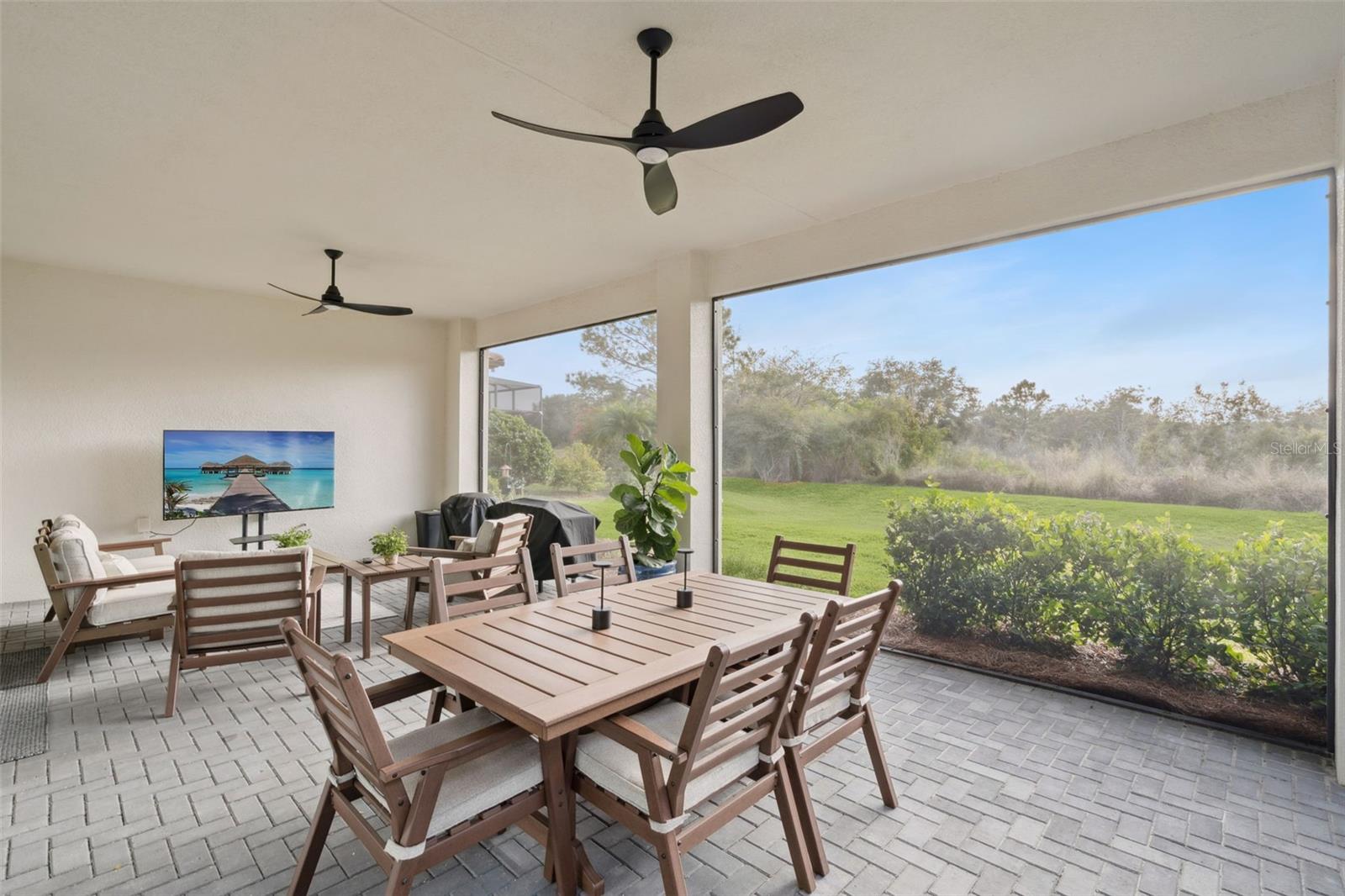 LAS COLINAS PH II SUB - Residential