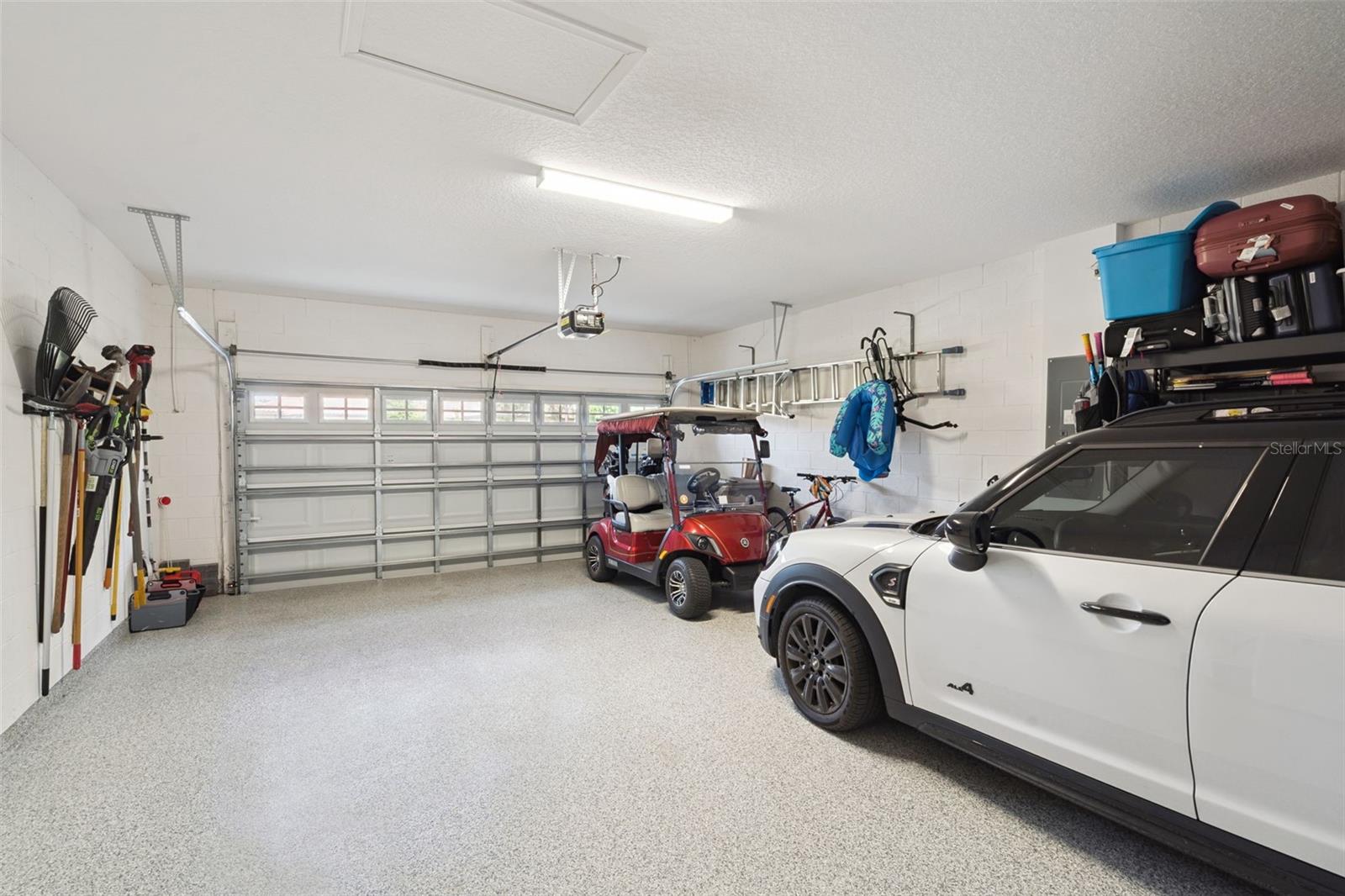 LAS COLINAS PH II SUB - Residential