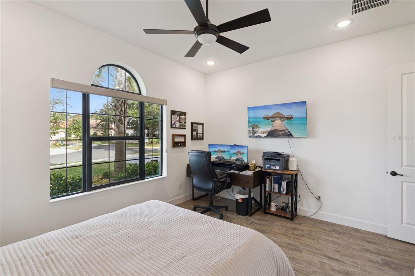 LAS COLINAS PH II SUB - Residential