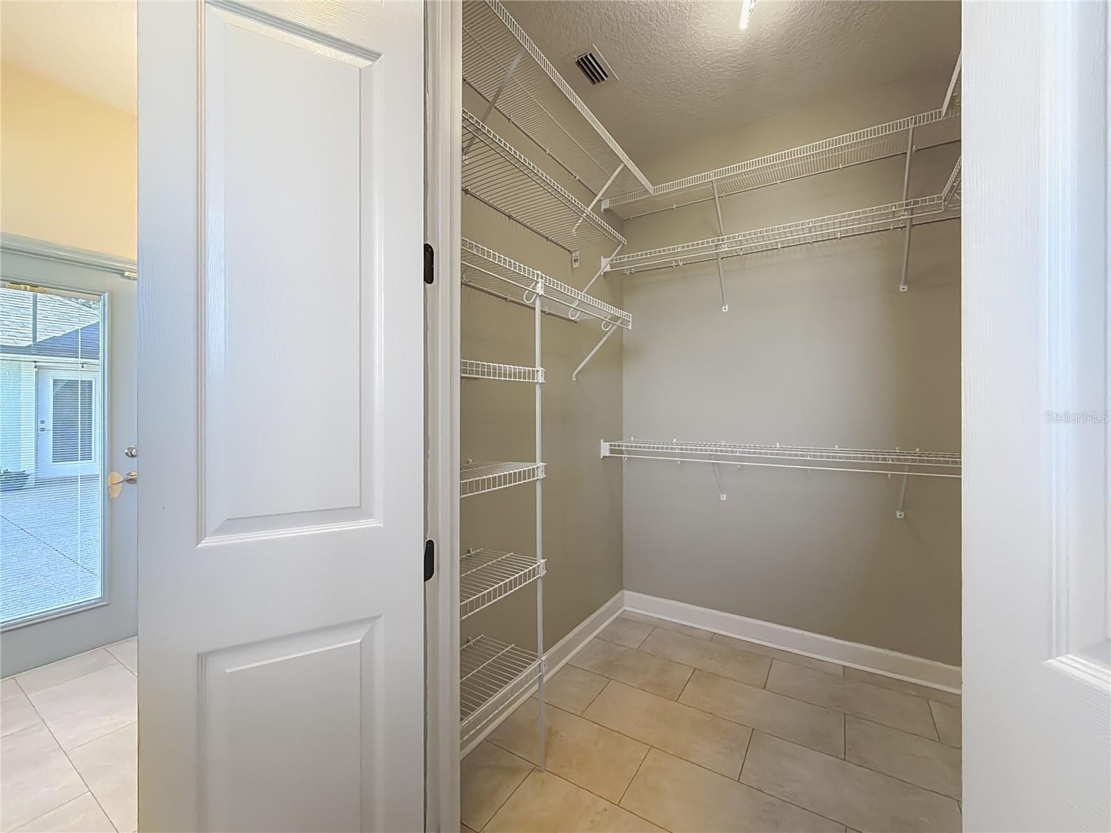 LEGACY OF LEESBURG UNIT 05 - Residential