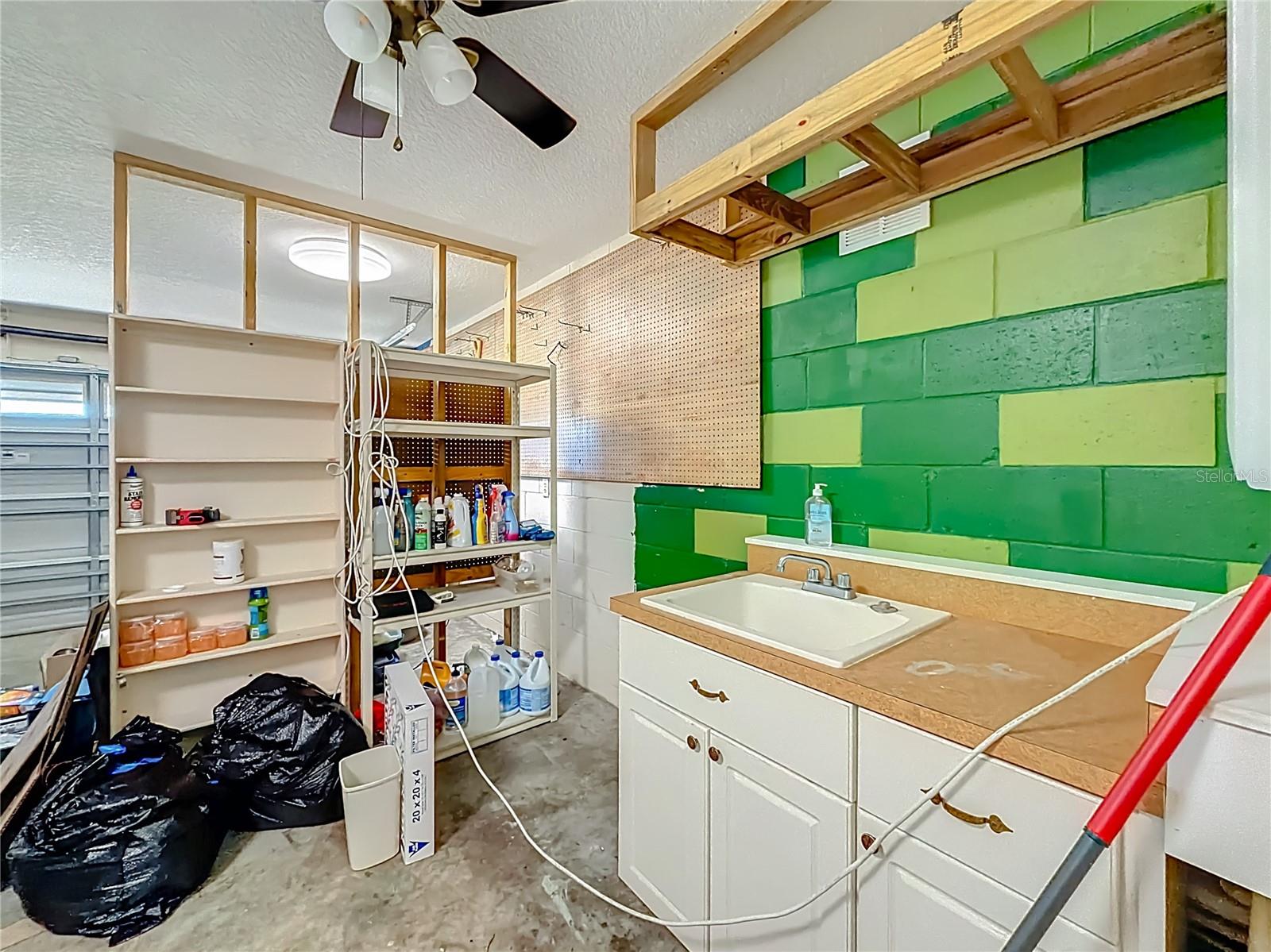 LEGACY OF LEESBURG UNIT 05 - Residential