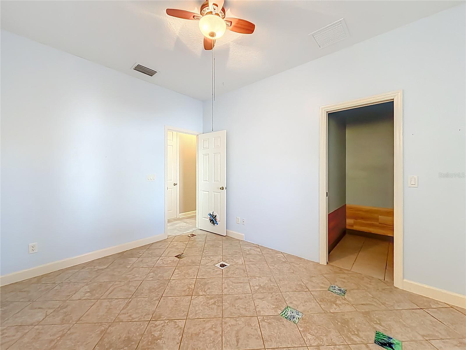 LEGACY OF LEESBURG UNIT 05 - Residential