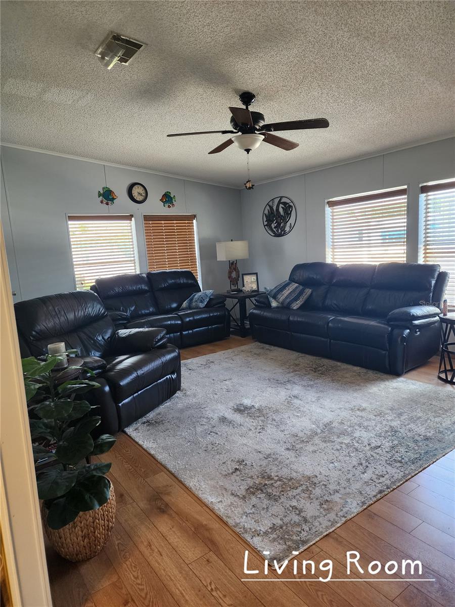 1001 STARKEY ROAD 758