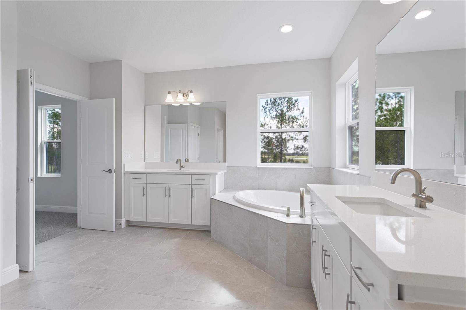 TWO RIVERS - Residential