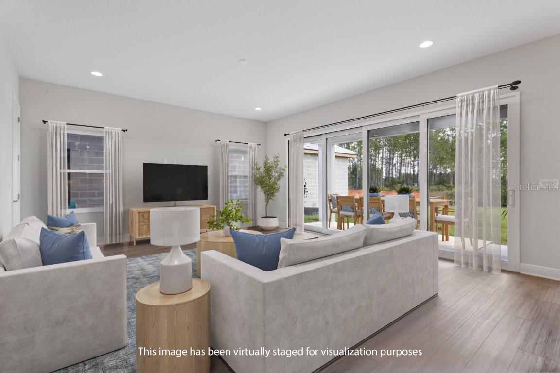 TWO RIVERS - Residential