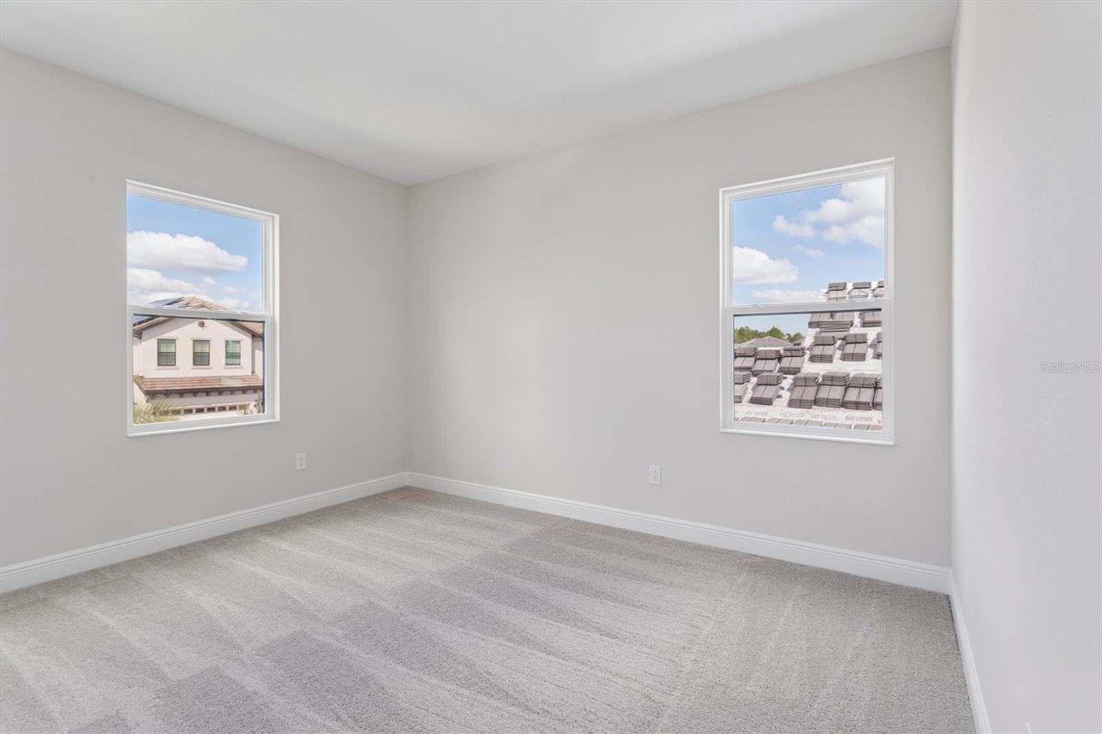 TWO RIVERS - Residential