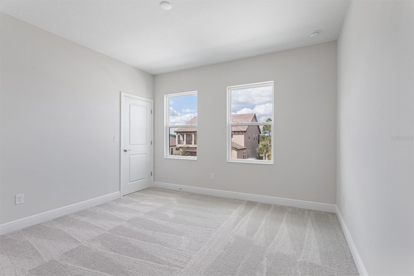 TWO RIVERS - Residential