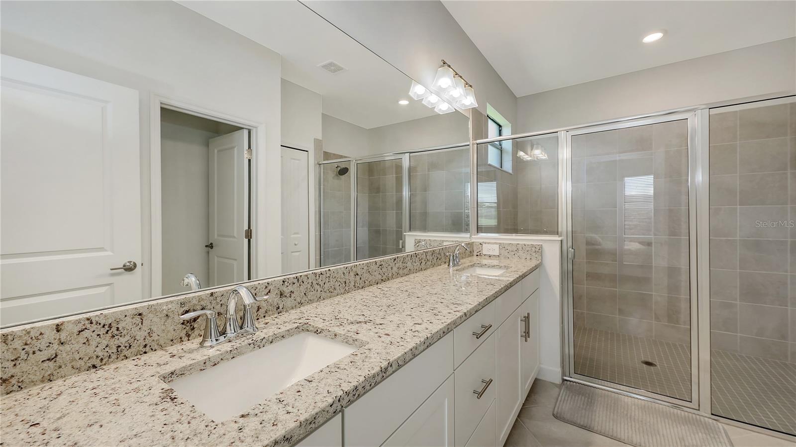 LORRAINE LAKES - Residential