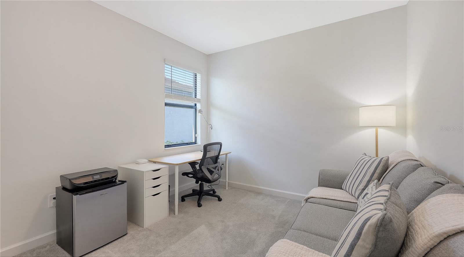 LORRAINE LAKES - Residential