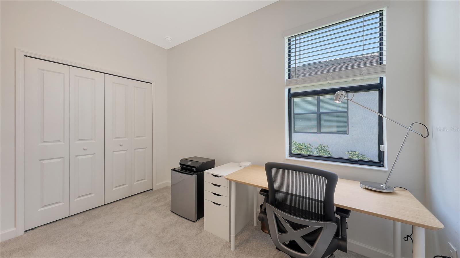 LORRAINE LAKES - Residential