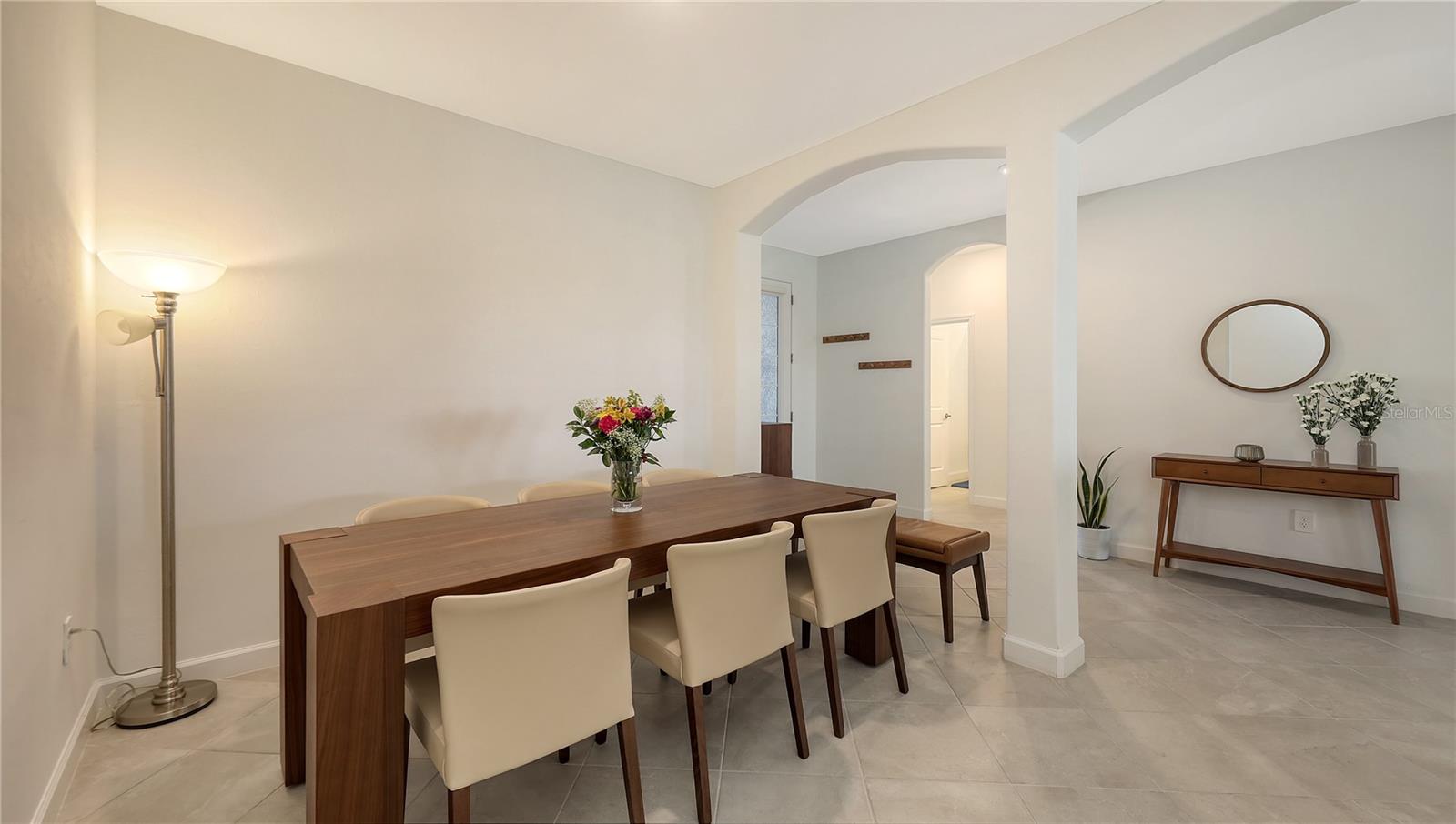 LORRAINE LAKES - Residential