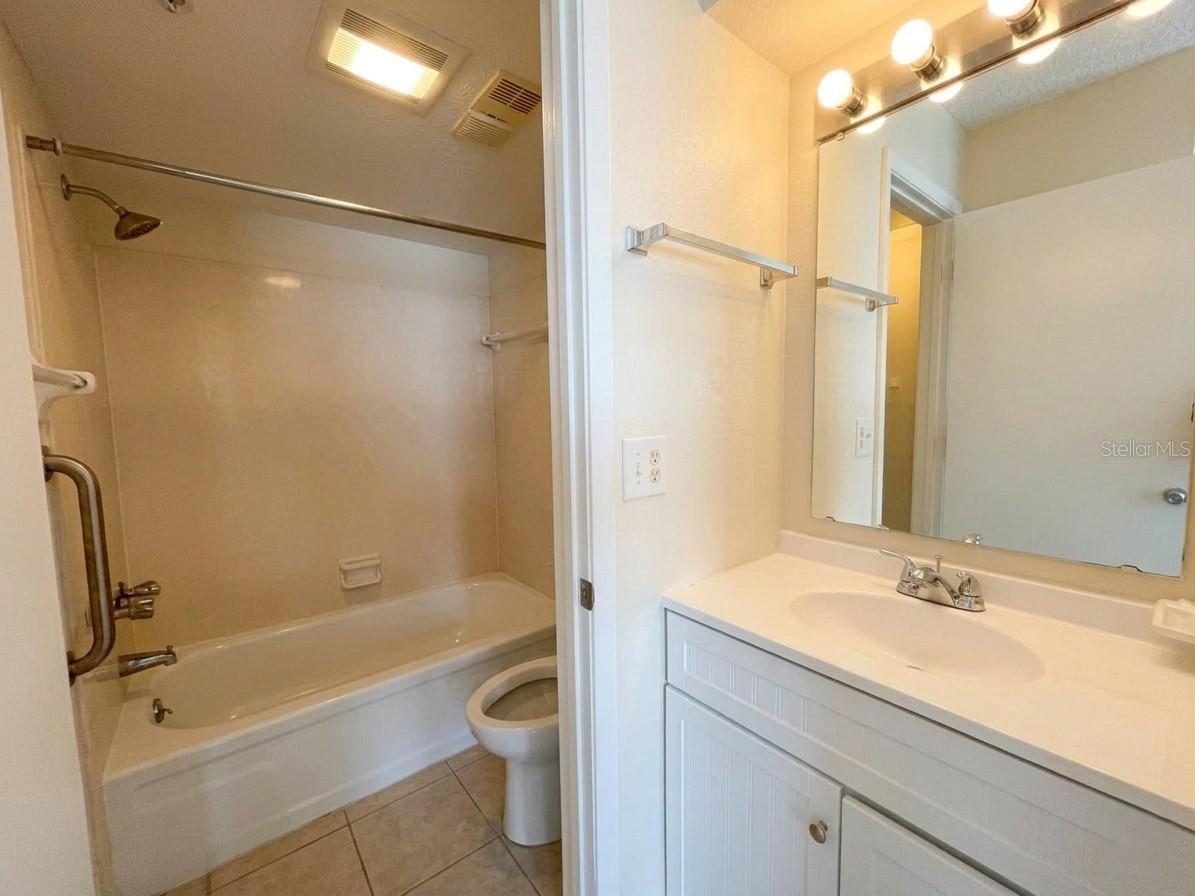 LAMPLIGHTER VILLAGE - Residential Lease