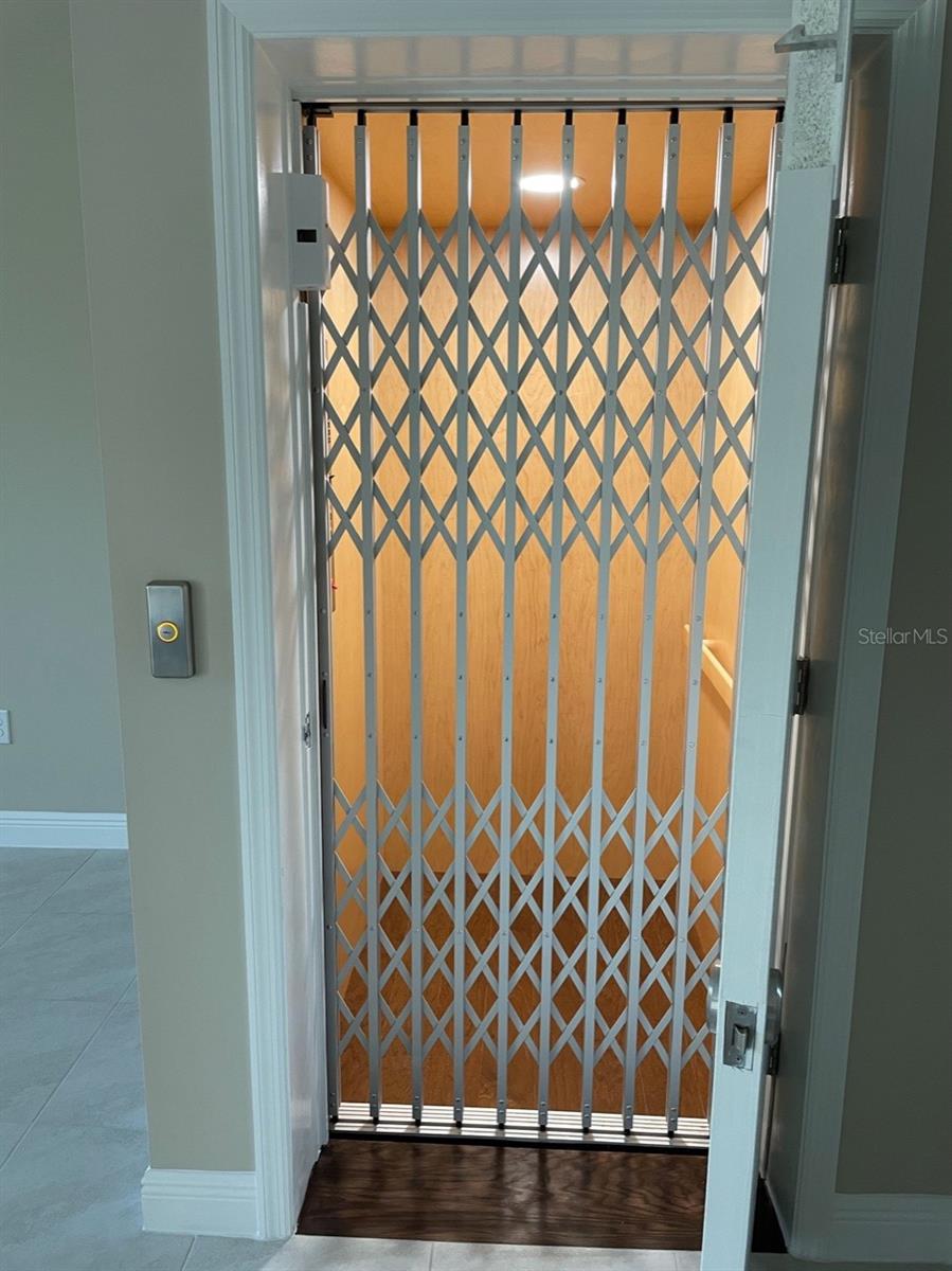 LANDINGS CORAL CRK - Residential Lease