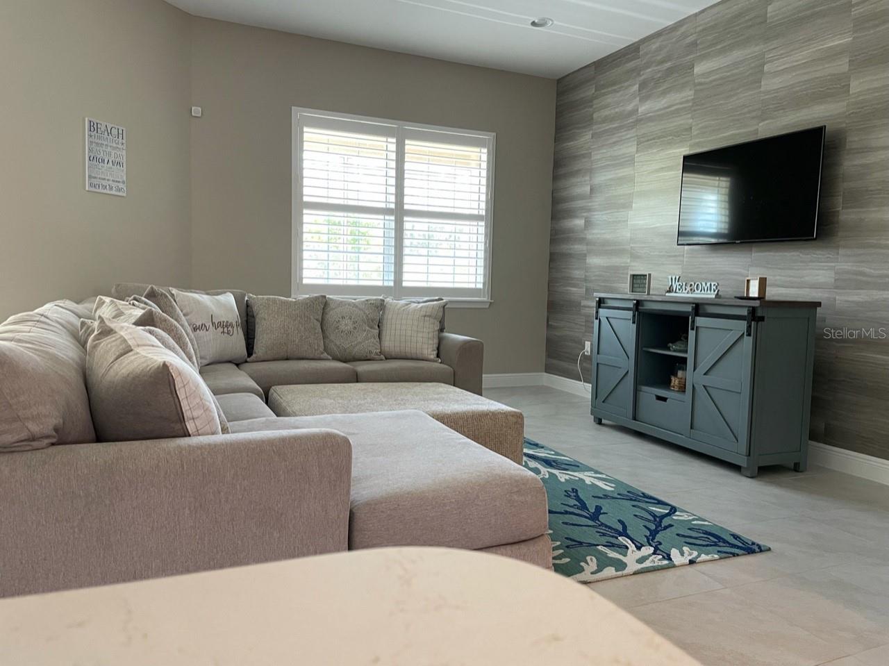 LANDINGS CORAL CRK - Residential Lease