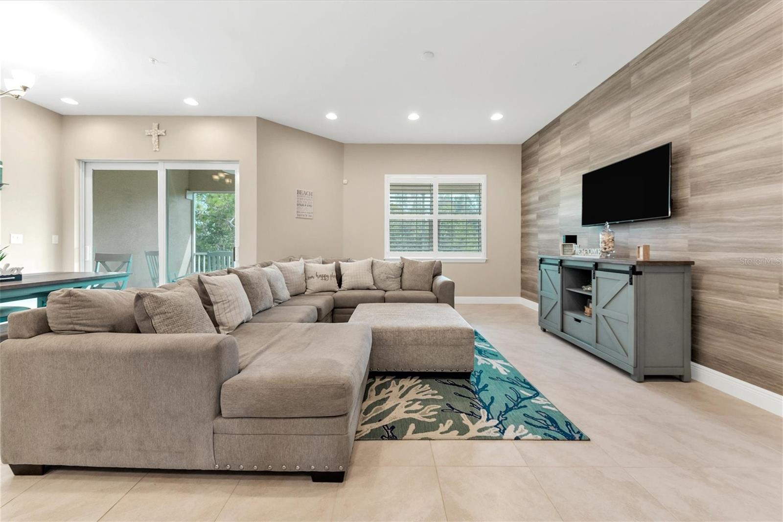 LANDINGS CORAL CRK - Residential Lease