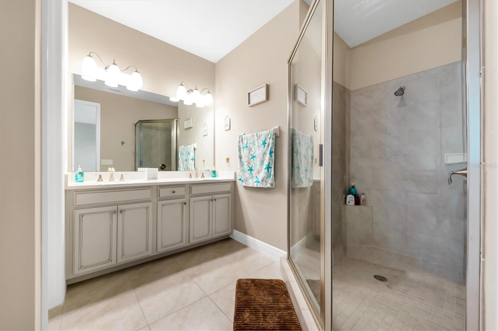 LANDINGS CORAL CRK - Residential Lease