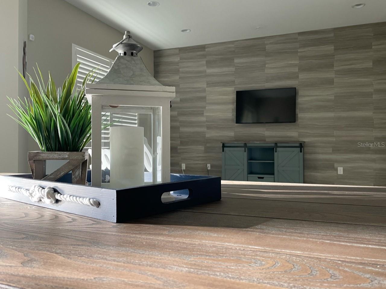 LANDINGS CORAL CRK - Residential Lease