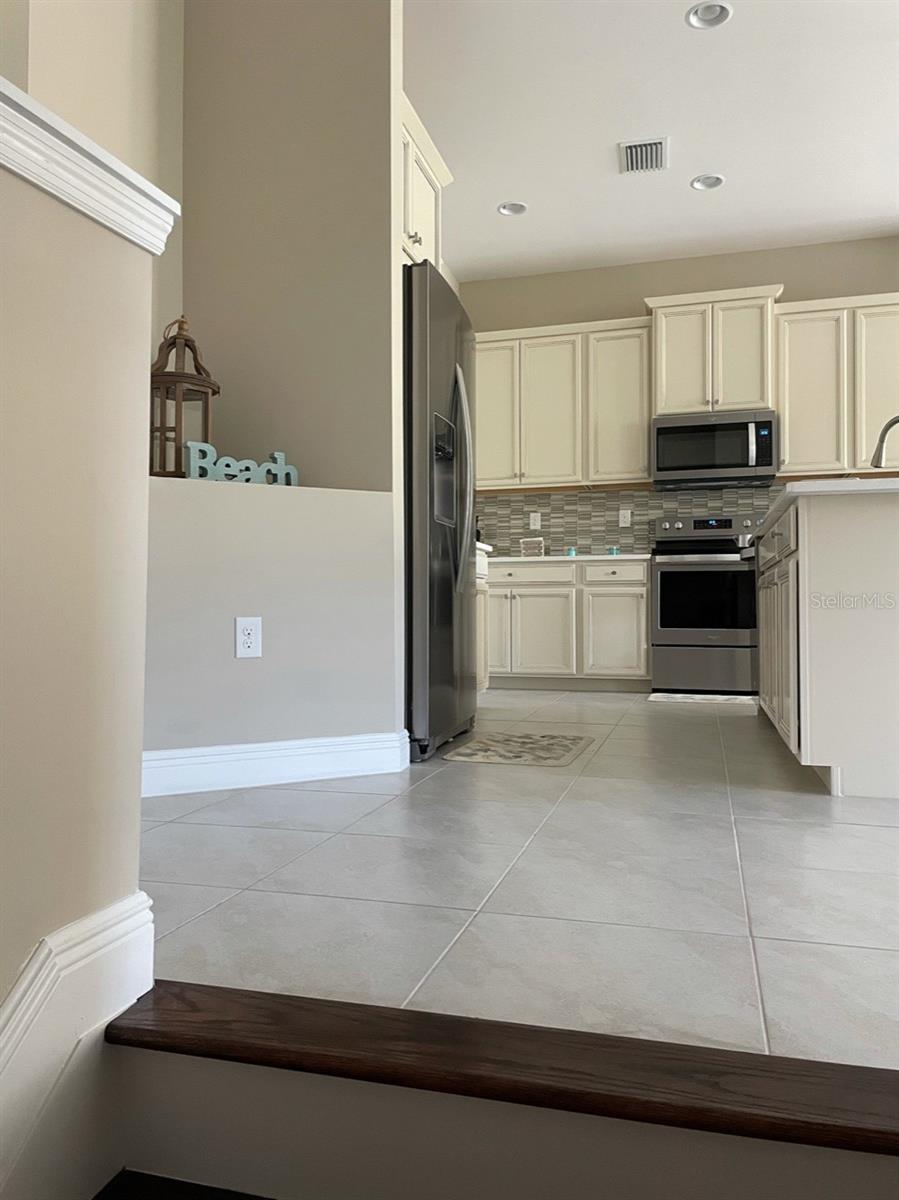 LANDINGS CORAL CRK - Residential Lease