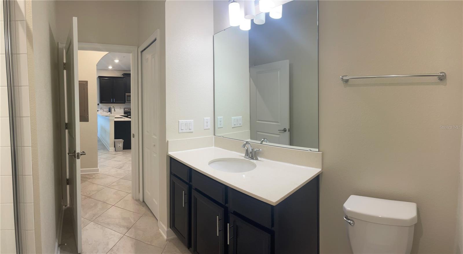 CHAMPIONS CLUB CONDO PH 33 - Residential