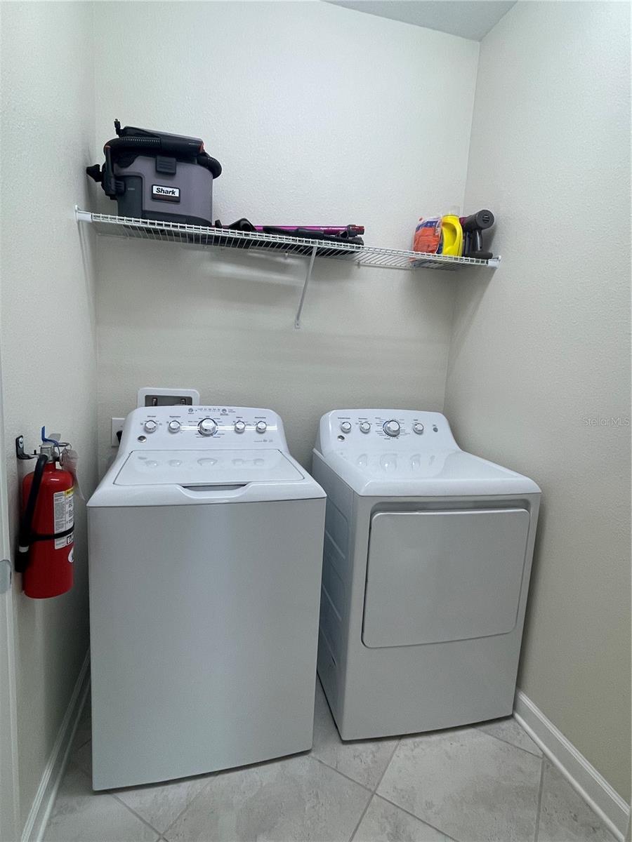 CHAMPIONS CLUB CONDO PH 33 - Residential