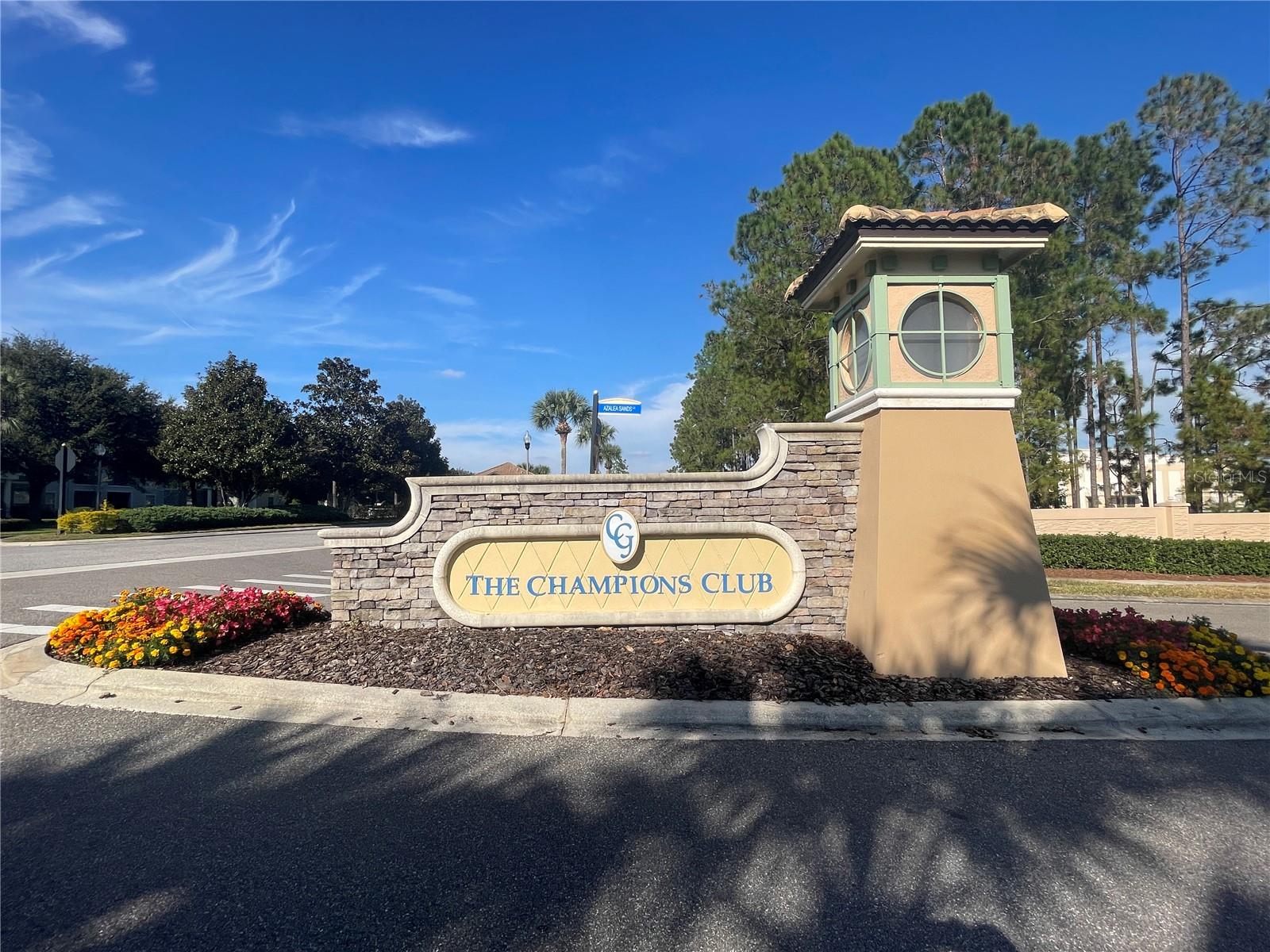 CHAMPIONS CLUB CONDO PH 33 - Residential