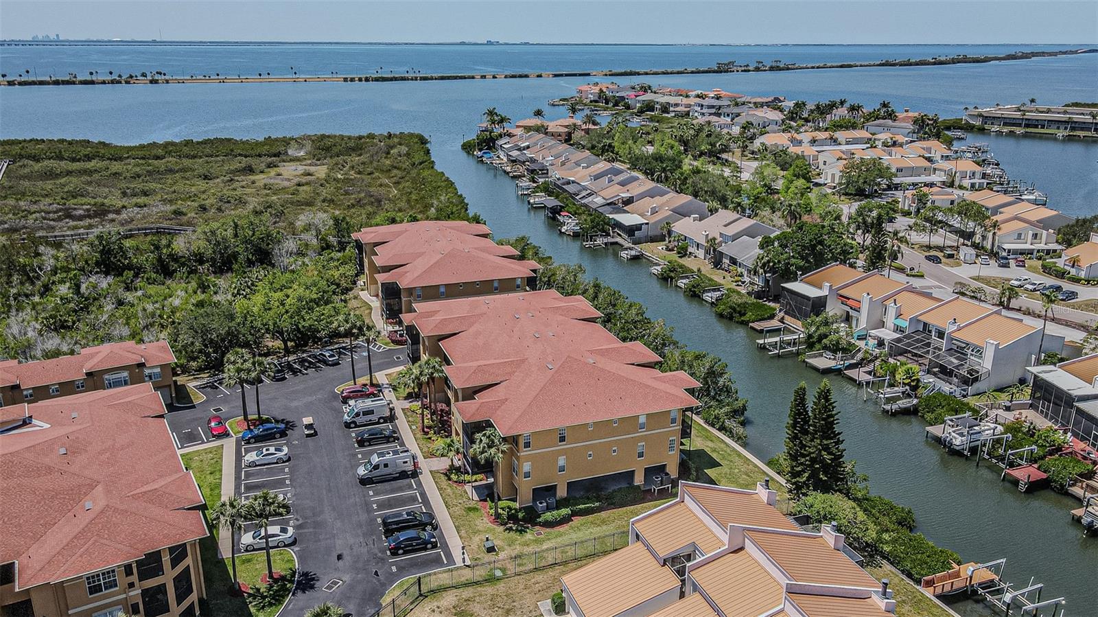 BEACHWALK CONDOMINIUM - Residential