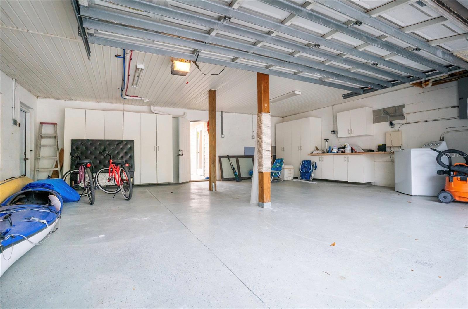 SIESTA BEACH - Residential