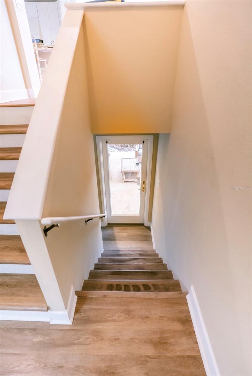 SIESTA BEACH - Residential