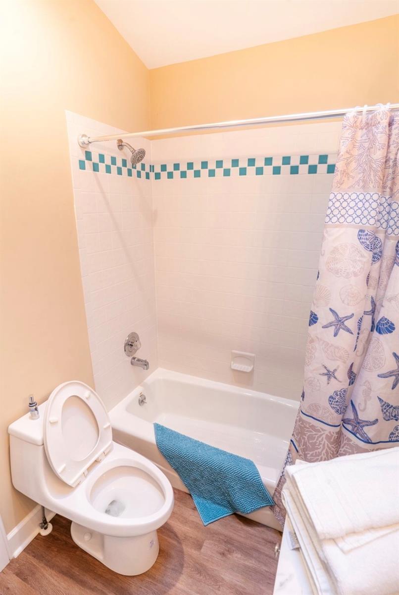 SIESTA BEACH - Residential