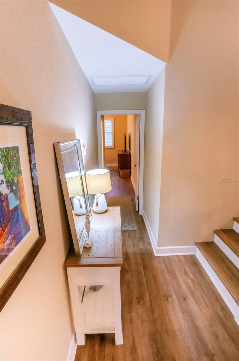 SIESTA BEACH - Residential