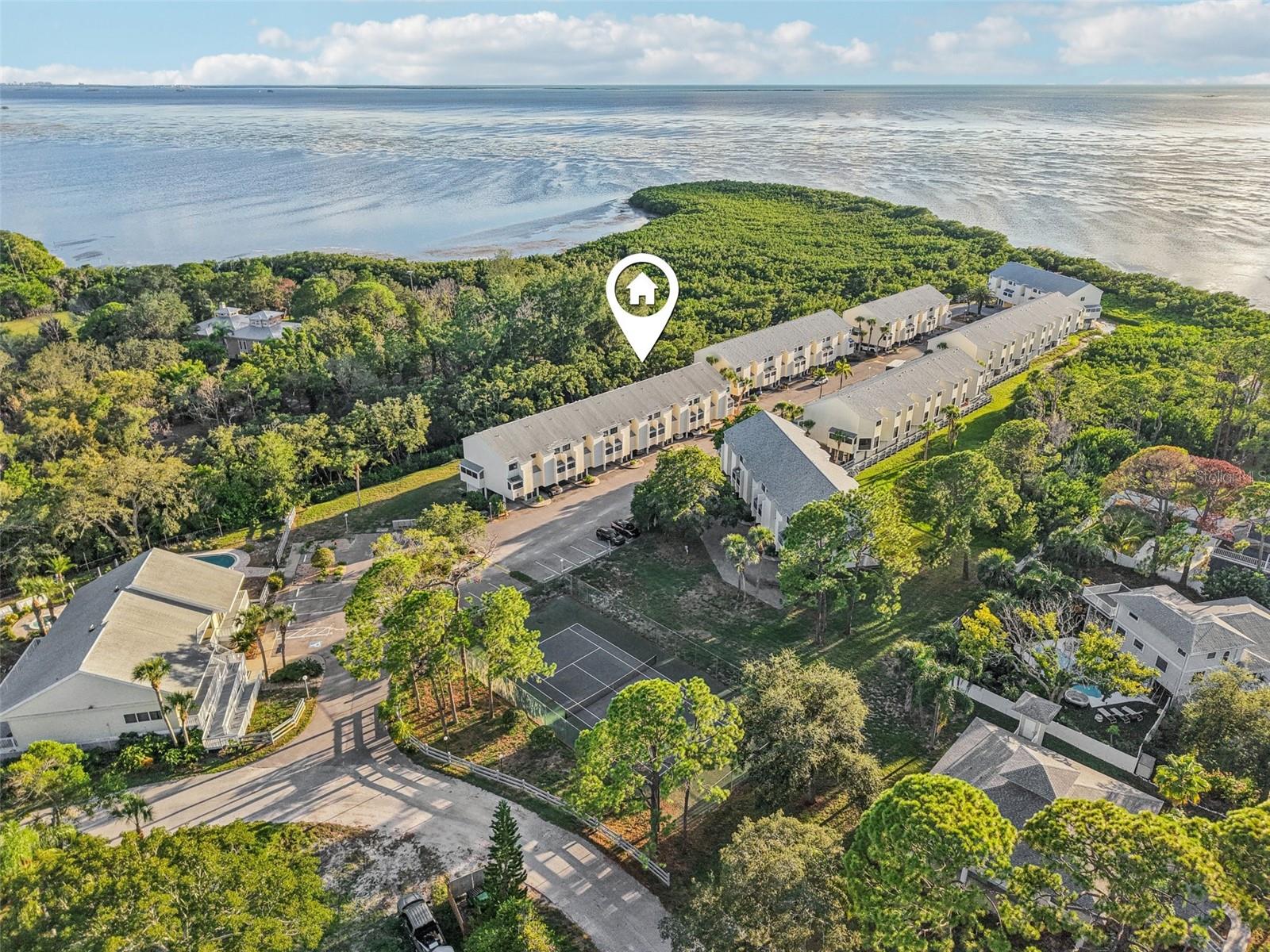 ISLAND CLUB OF TARPON SPRINGS - Residential