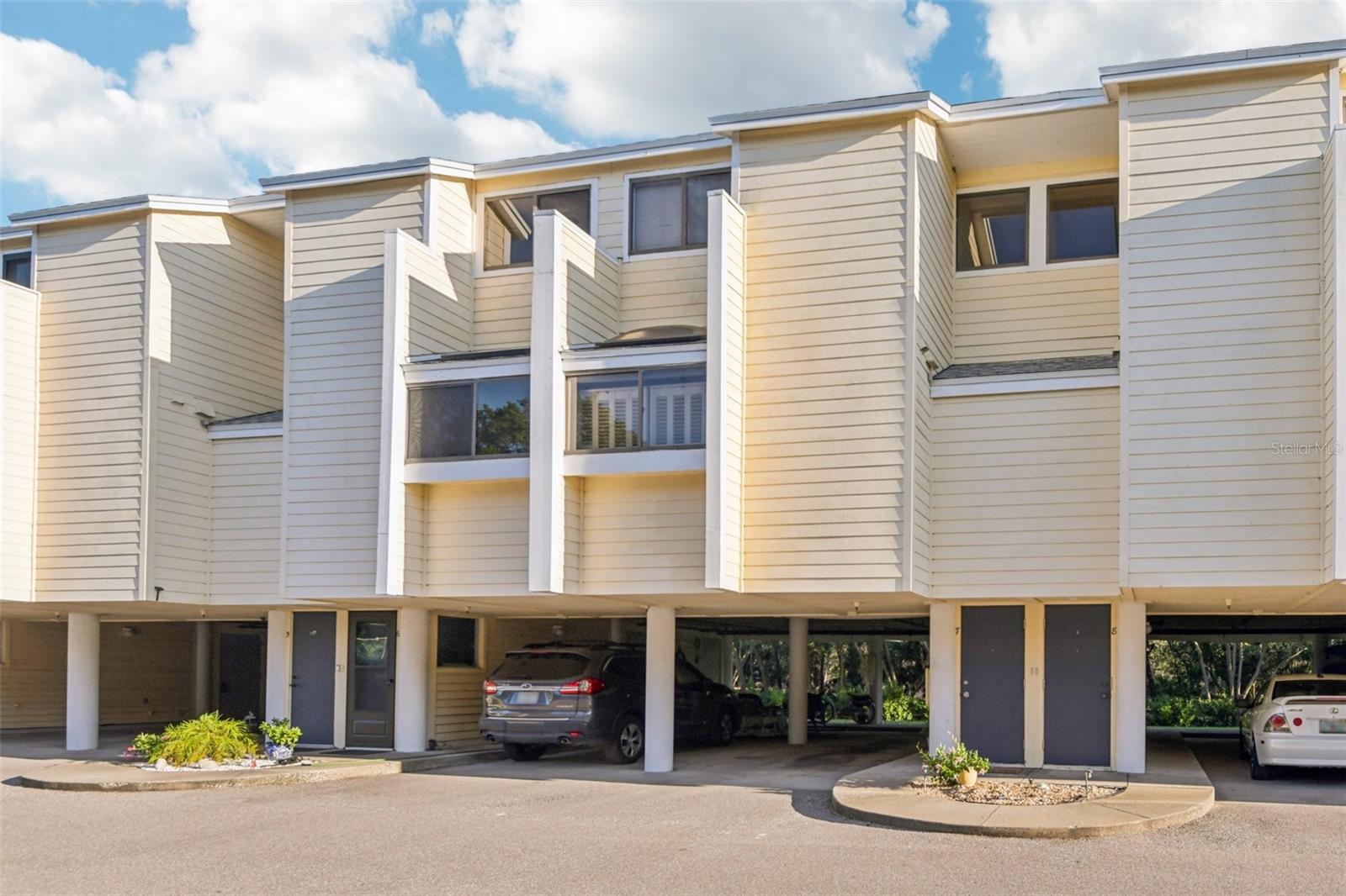 Welcome to the Island Club of Tarpon Springs—where coastal living meets convenience. This fully furnished multi-level 2-bedroom, 2-bath townhome offers 1,170 sq. ft. of updated living space in a maintenance-free, pet-friendly community.
The multi-level layout features a brand-new kitchen, open living and dining areas, and a screened lanai with peaceful views. Two fully renovated bathrooms with contemporary finishes. Upstairs, two large bedrooms with walk in closets. Extras include washer/dryer, 2017 central HVAC, a private carport for two vehicles, and added storage for bikes or kayaks. The roof was replaced in 2018 by the association, and the home is elevated on pilings in a flood zone—providing peace of mind with a coastal lifestyle.
Community amenities include a pool and spa, clubhouse and fitness center, tennis and pickleball courts, and scenic walking paths. Condo dues cover cable TV, internet, water, sewer, trash, pest control, and recreational facilities. Located minutes from Sunset Beach, Fred Howard Park, the Sponge Docks, and downtown Tarpon Springs, with easy access to U.S. 19.
Move-in ready. Sunset Beach is 1 mile away and Fred Howard Park and Beach is 1.4 miles away.