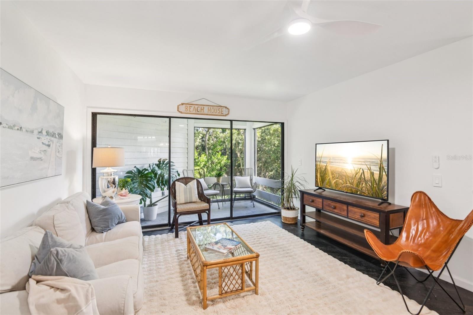 ISLAND CLUB OF TARPON SPRINGS - Residential