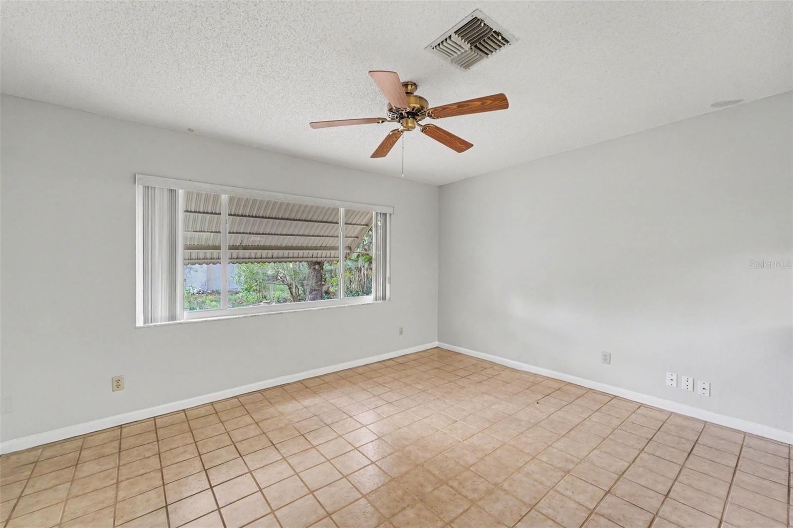 FOREST LAKE ESTATES - Residential