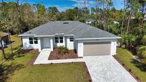 A home in NORTH PORT