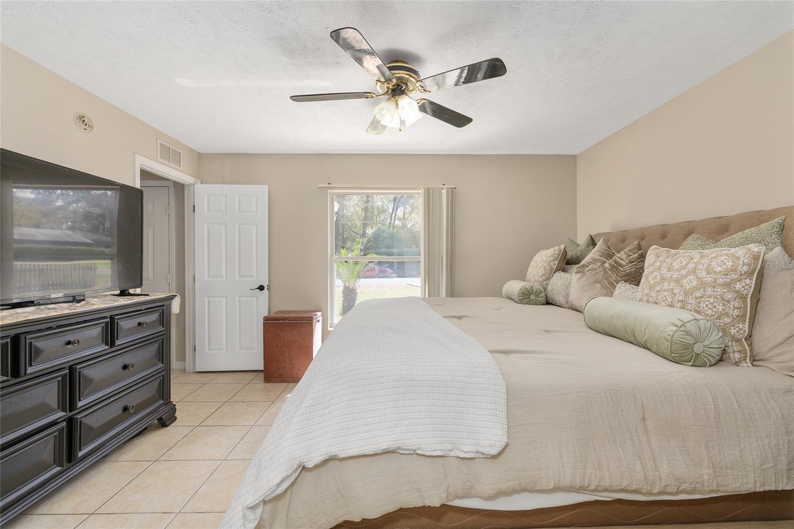 OCALA PARK EST - Residential