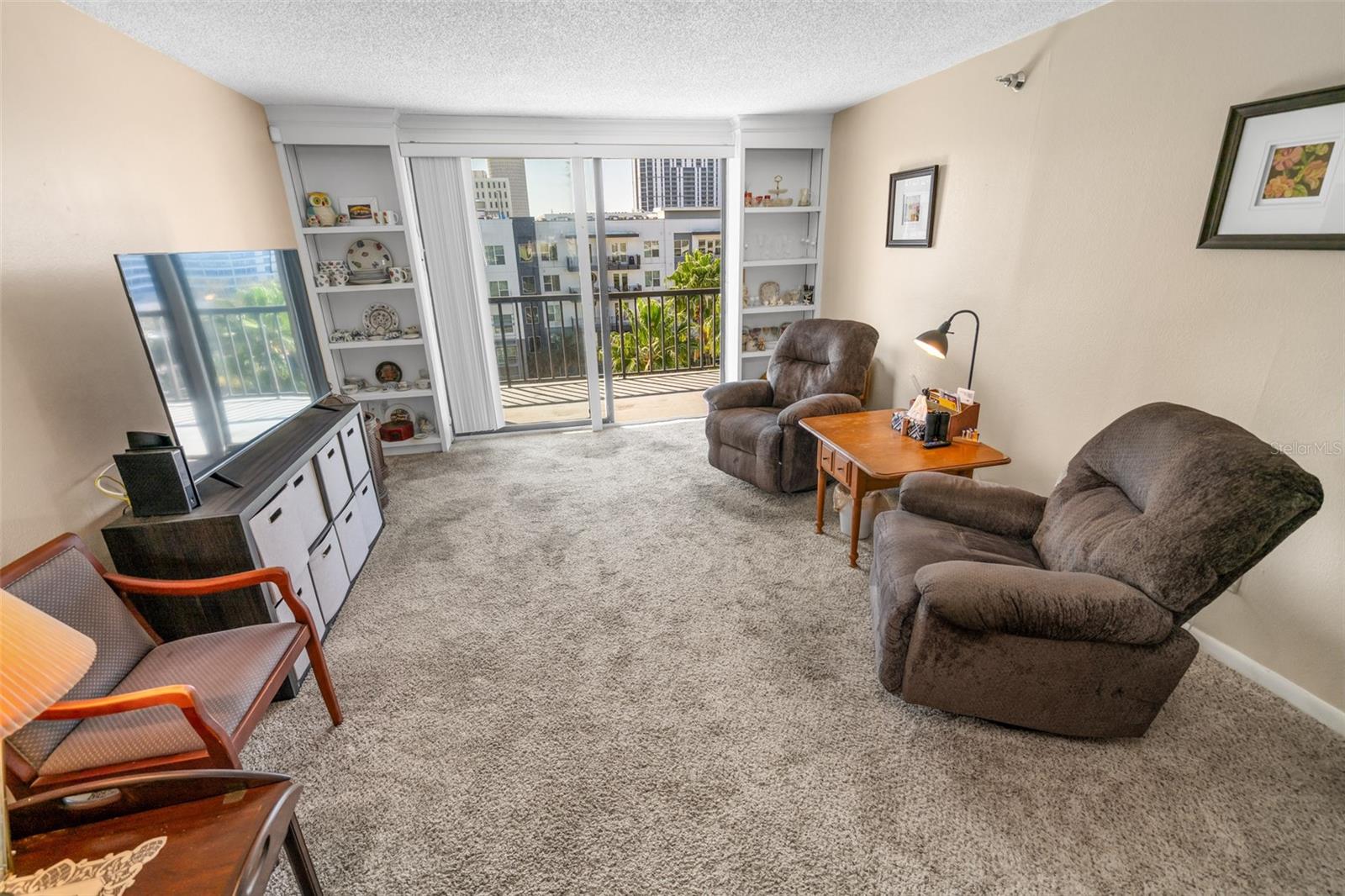 ONE LAUREL PLACE A CONDO - Residential