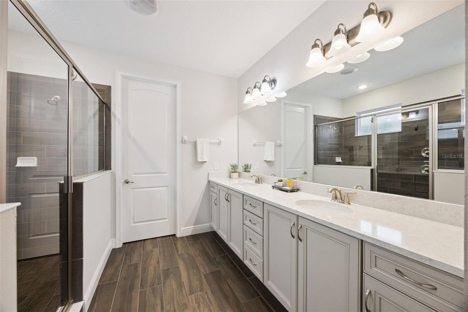 REUNION WEST PH 4 - Residential