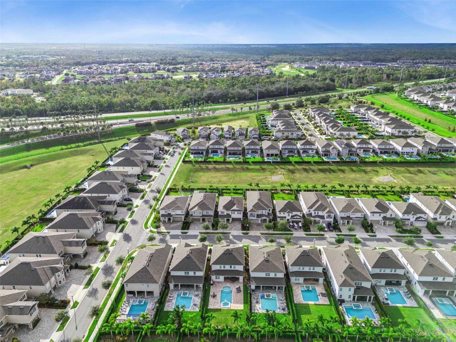 REUNION WEST PH 4 - Residential