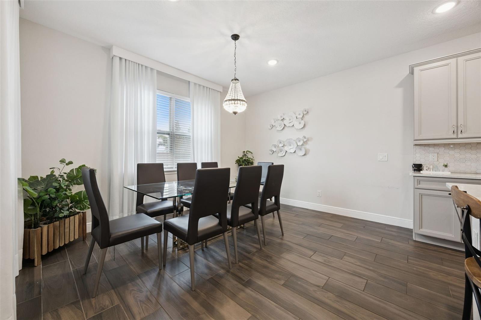 REUNION WEST PH 4 - Residential