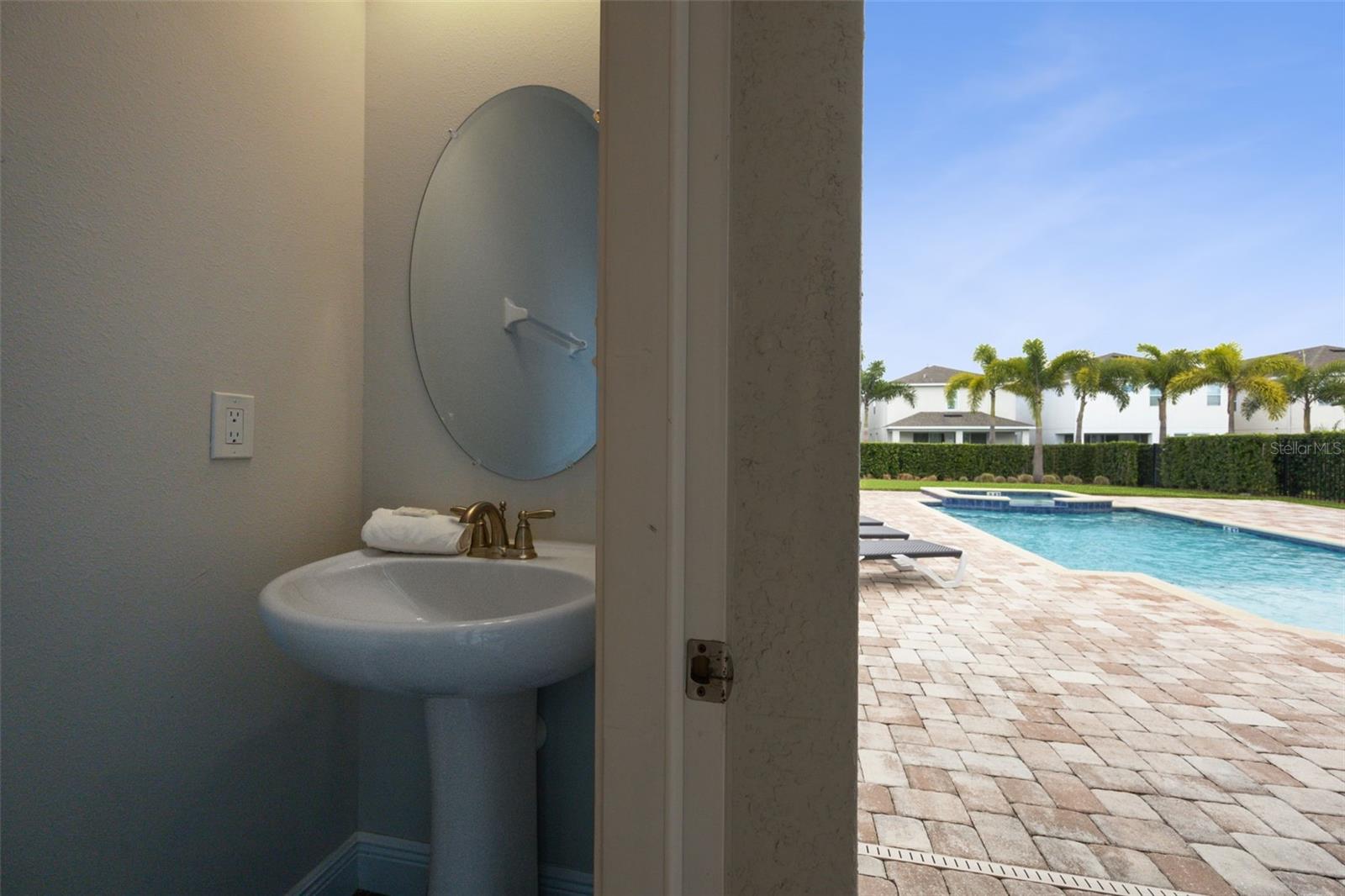 REUNION WEST PH 4 - Residential