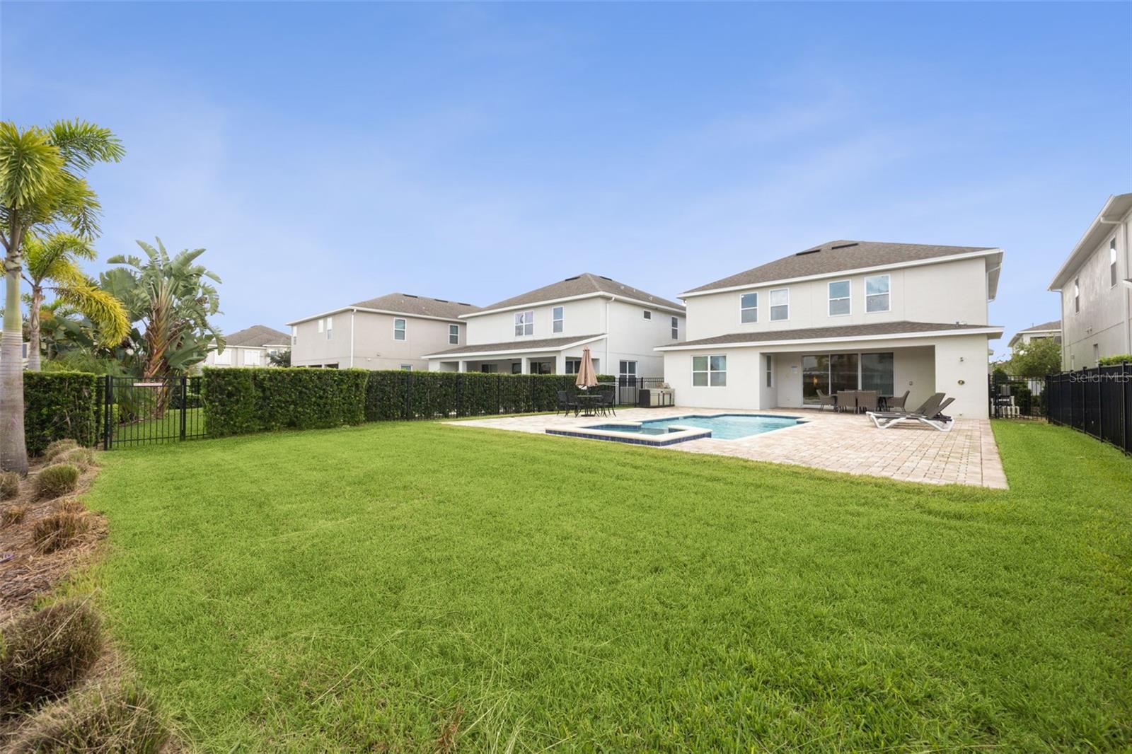 REUNION WEST PH 4 - Residential