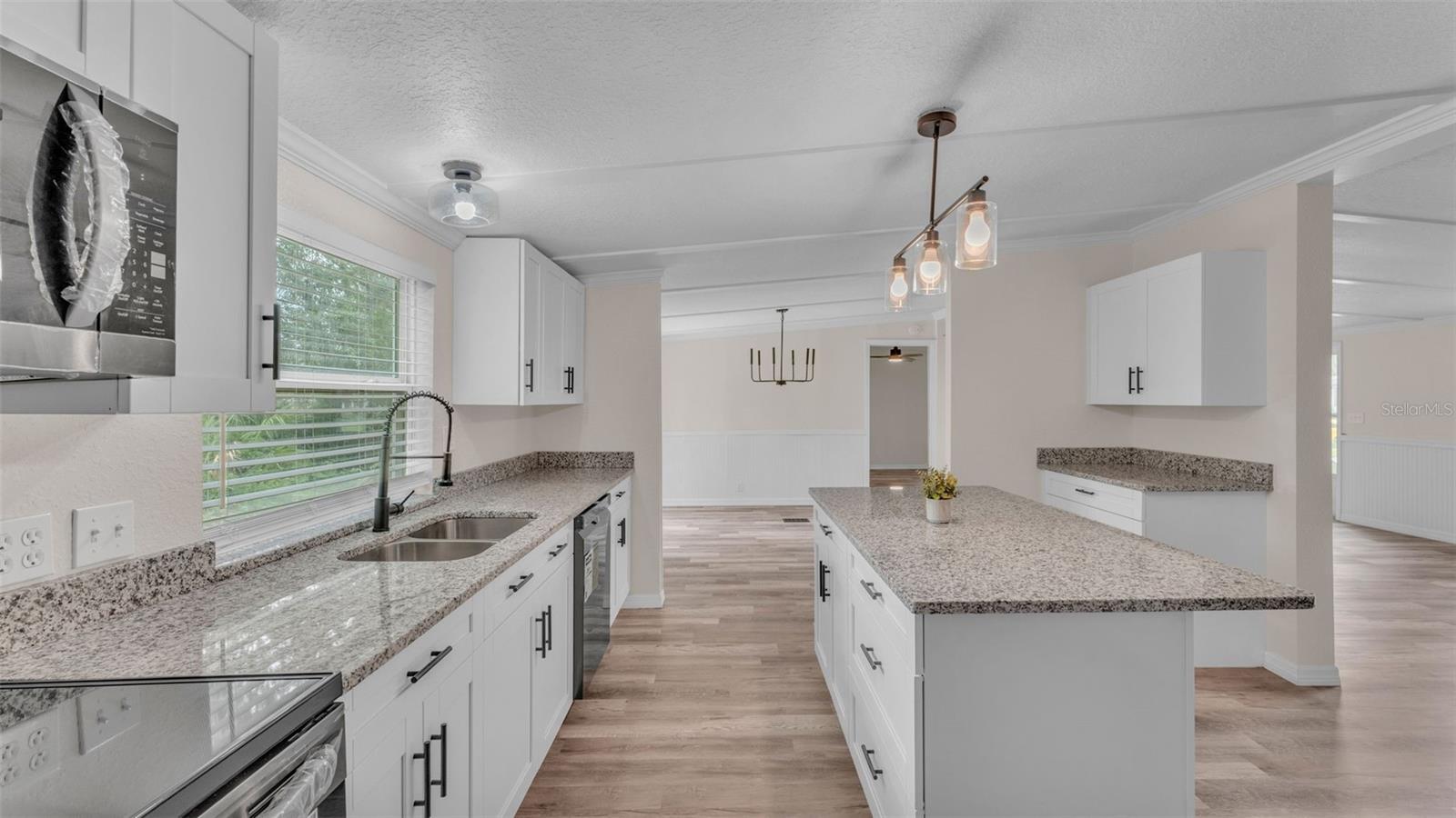 SHADY BROOKE SUB - Residential