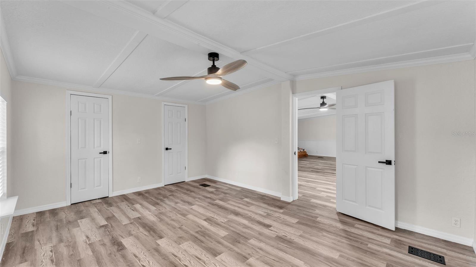 SHADY BROOKE SUB - Residential