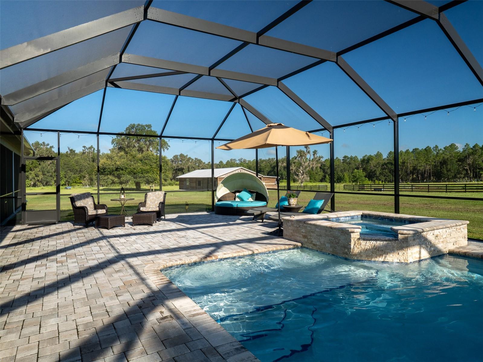 PLANTATION OAKS - Residential