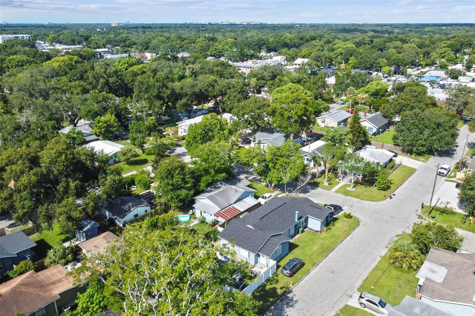 AVALON HEIGHTS - Residential Lease